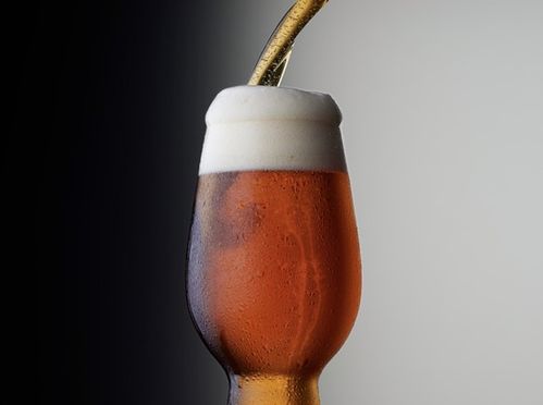 全球最大啤酒公司百威英博研發(fā)無酒精大麻飲料，烈酒甜味探索新賽道